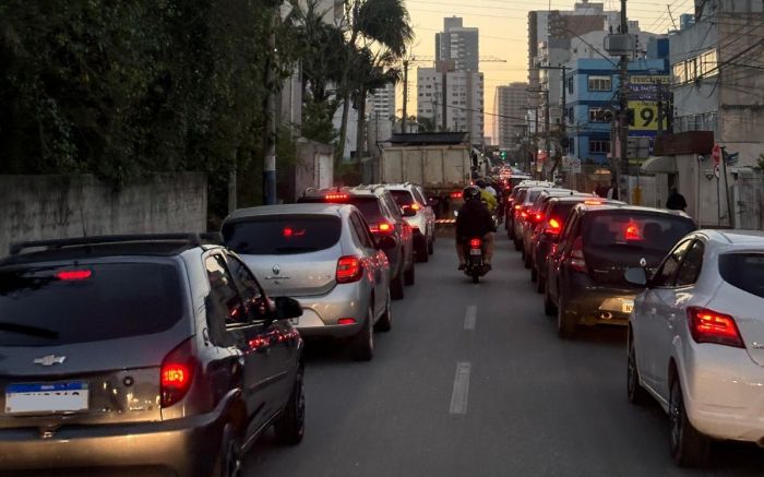 Lentidão toma conta do caminho pra Univali