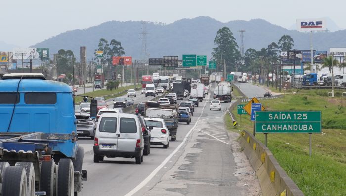 Colapso no corredor estratégico para o escoamento da produção nacional preocupa o setor (Foto: Arquivo João Batista)