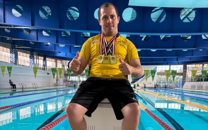 Issac e Carlos receberam três medalhas de ouro cada (Foto: Divulgação)