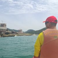 Irmão de vítima de afogamento continua desaparecido