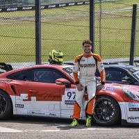 Piloto de BC disputa a Porsche Cup na abertura da Fórmula 1 em Interlagos