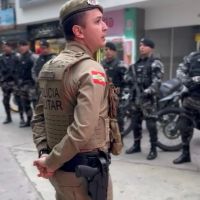 Reforço policial chega a BC para início da Operação Pré-Veraneio