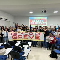 Servidores da Prefeitura de Navegantes em estado de greve