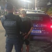 Tarado é preso por importunar mulher no BC Bus