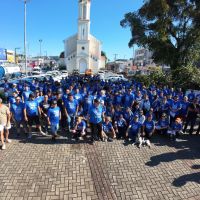 Camboriú faz mutirão de limpeza com mais de 200 pessoas