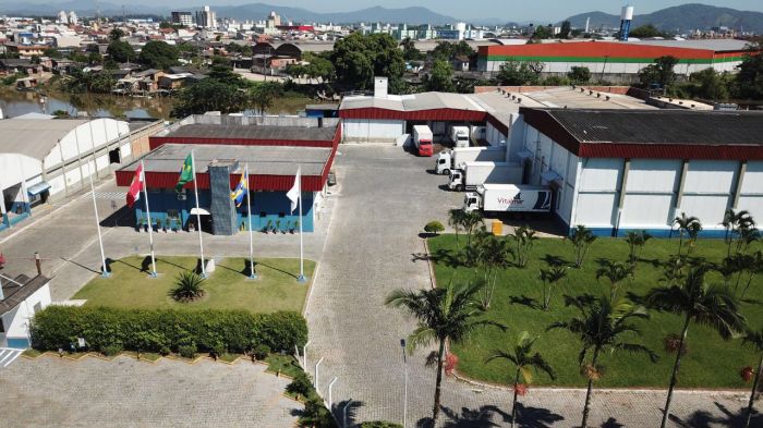 Indústria ocupa área de 16 mil m² (Divulgação)