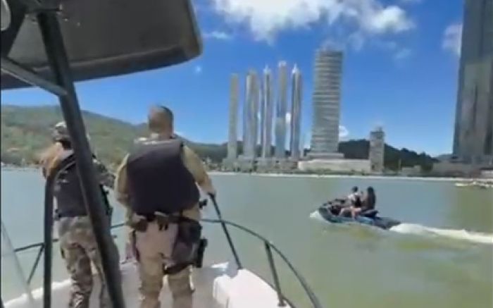 Operação rolou no sábado na Praia Central e Laranjeiras