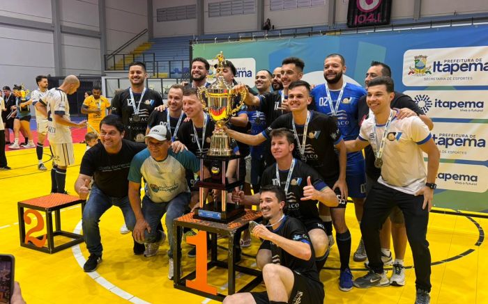 Okkah conquistou o título da categoria livre masculina (Foto: Divulgação)
