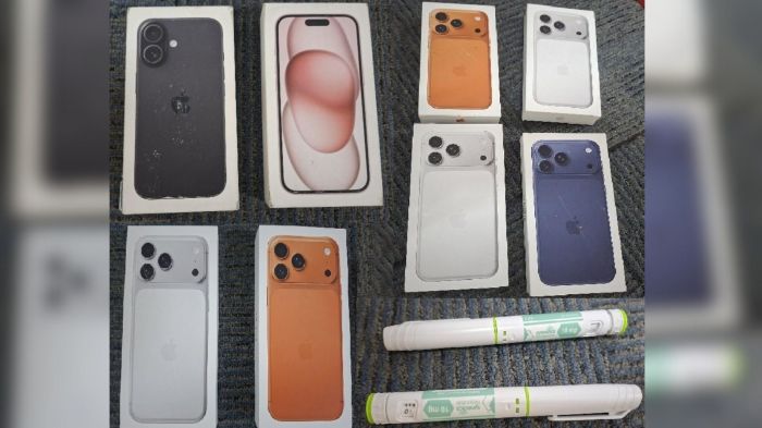 Apreensão foi na rodoviária de Itajaí na tarde de quarta-feira (Foto: PM/Divulgação)