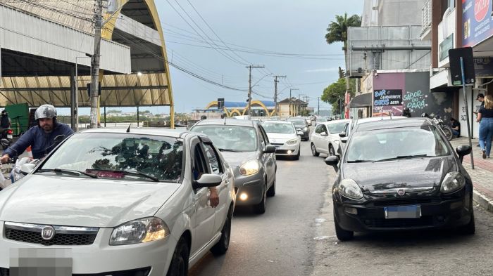 BR 101 tem mais de 28 km de congestionamento no sentido sul