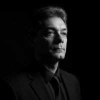 Capítulos inéditos sobre o “sujeito holográfico” são liberados gratuitamente por tempo limitado