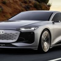 Audi A6 e-tron é eleito o Carro do Ano Luxo 2026