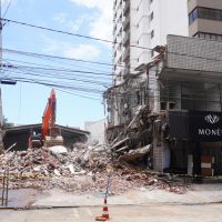 Demolições transformam o centro de Itajaí