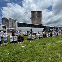 Doze torcedores ficaram feridos e 10 foram presos em selvageria na BR 101