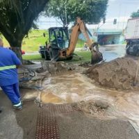 Rompimento na rede prejudica abastecimento em Balneário Camboriú