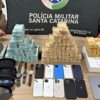 PMs presos em Itapema por envolvimento em pirâmide bilionária