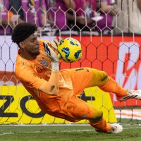 Corinthians passa pelo Cruzeiro nos pênaltis e está na final da Copa do Brasil