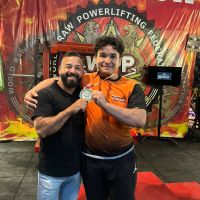 Atleta de Itajaí se destaca no powerlifting e garante vaga internacional