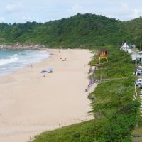 Câmara aprova projeto que vai reforçar proibição do naturismo na Praia do Pinho