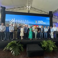 SC aposta na segurança para vender o verão e projeta maior temporada da história