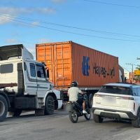 Congestionamento intenso toma conta da BR 101