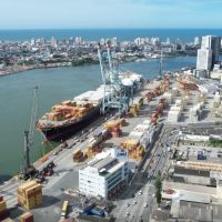 Governo federal aprova estudos finais para concessão do Porto de Itajaí