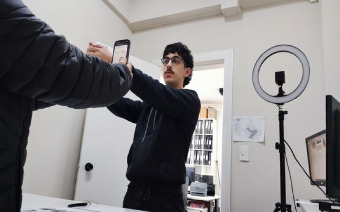 Legenda: 20.575 egressos das prisões que ainda têm pendências com a Justiça estão cadastrados no novo sistema (Fotos: TJSC/Arquivo)