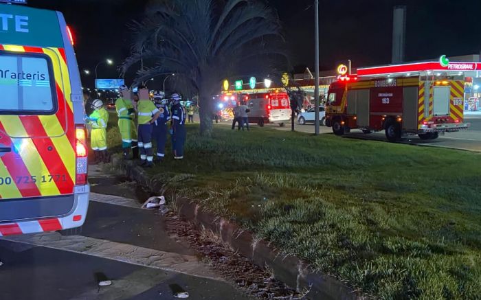 Vítima estava inconsciente quando o socorro chegou e tinha fraturas na perna e no braço