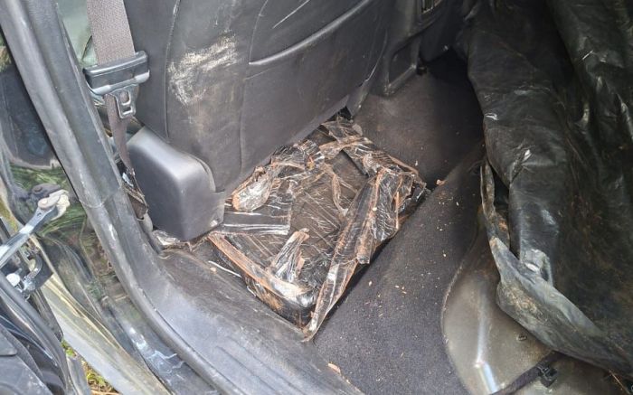 Jeep desobedeceu ordens de parada em bloqueio e fugiu sentido Massaranduba