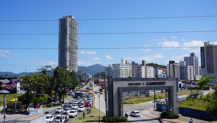 Documento apontou irregularidades em oito empreendimentos em Porto Belo, Camboriú e Barra Velha (Foto: João Batista)