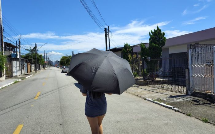 Calorão toma conta de Itajaí e região, com sensação térmica batendo os 46°C (Foto: Fran Marcon)