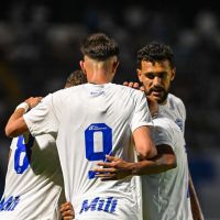 Barra é superado pelo Avaí na Ressacada