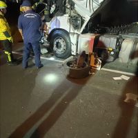 Audi que capotou e matou caminhoneiro na BR 101 estava a 180 km/h