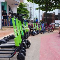 Prefeitura apreende 700 patinetes em BC