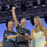 Francisco Graciola recebe Troféu Destaque Empreendedores do Brasil