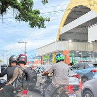 Fila do ferry boat já toma conta da Beira Rio