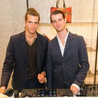 Irmãos brasileiros são afilhados de Valentino e podem herdar fortuna milionária