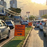 Bloqueios na rua Silva causam congestionamento pra quem quer acessar os bairros