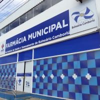 Mãe precisa de remédio para tratamento da filha, mas medicamento segue em falta