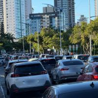 Beira Rio tá completamente congestionada no final da tarde