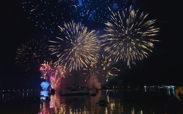 Quase 20 mil pessoas recebem 2026 no Festival de Réveillon