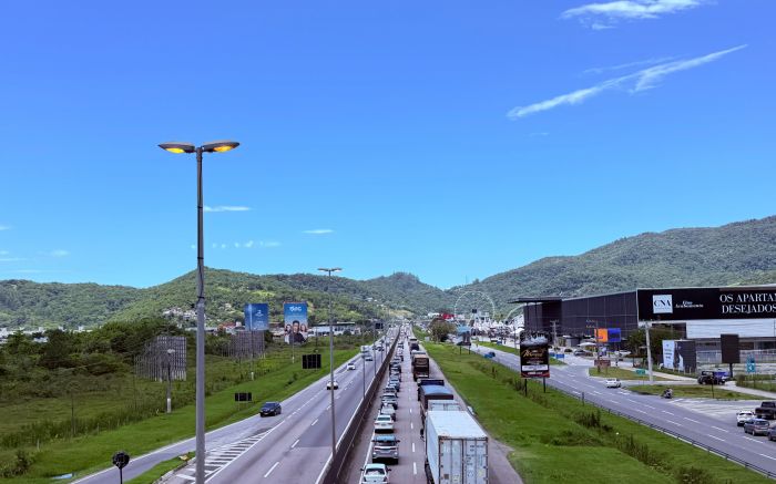 Retorno do feriado no domingo promete movimento no sentido oposto