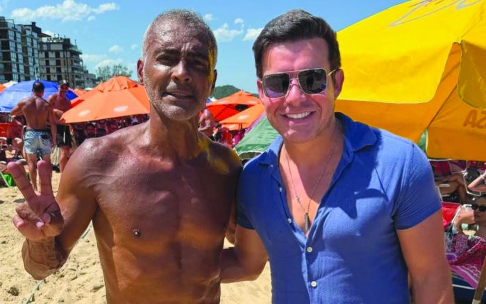 Craques do futebol, da moda, da música e do vôlei nacional batem bola e curtem o litoral