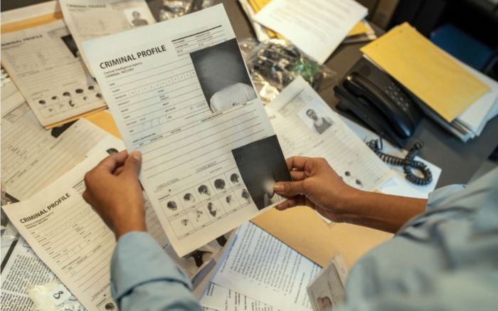 Homem usava identidade falsa há 15 anos para esconder histórico de crimes (Foto: Ilustrativa/Envato)