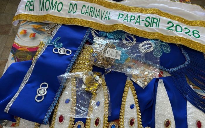 Dois homens competem pela coroa do Rei Momo e 10 mulheres disputam os títulos de Rainha e Princesa (Foto: Divulgação/PMI)