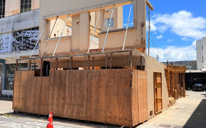 Prédio foi construído por comerciante nos anos 1950 (Foto: Da Redação)