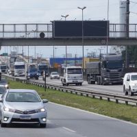 BR 101 em Itajaí tem até 12 km de congestionamento