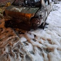 Carro incendiou na marginal da rodovia de Itapema