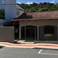 Homem que matou a esposa avisou o patrão do filho para que ele não fosse em casa