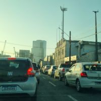 Centro de Itajaí tem congestionamento forte na manhã desta quarta-feira